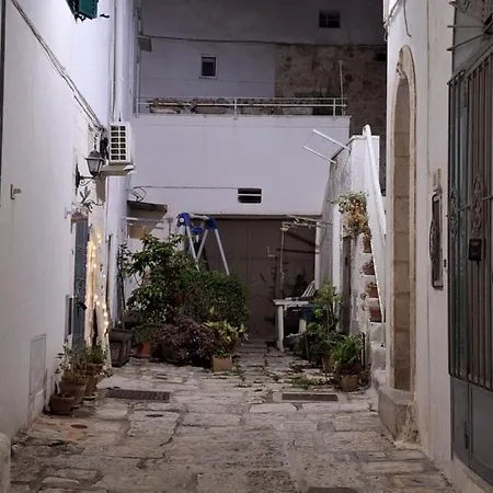 Vico 44 - Ostuni