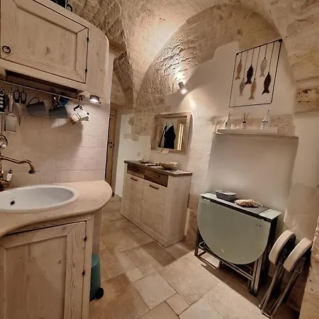 Vico 44 - * Ostuni